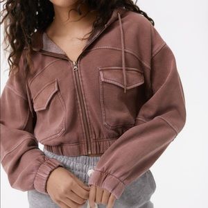 Urban Outfitters Yogi Fleece Cropped Hoodie/Sweatshirt